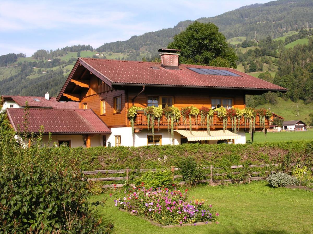 Haus Margit Apartment Sankt Johann im Pongau Exterior foto